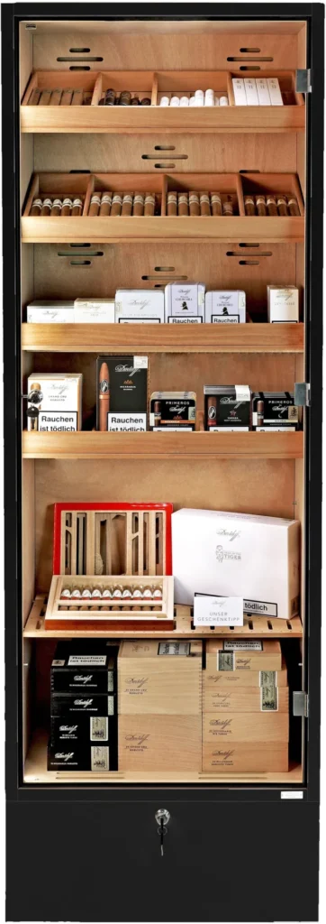 Adorini Portofino Cabinet: μαύρο ντουλάπι-υγραντήρα για 3.100 πούρα, με αρθρωτό σύστημα από ξύλο κέδρου
